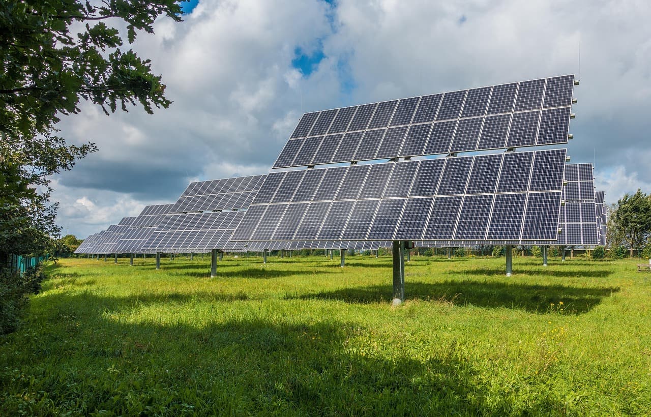 Solar Tracking Field